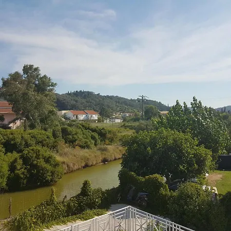 Sea & River Apartments