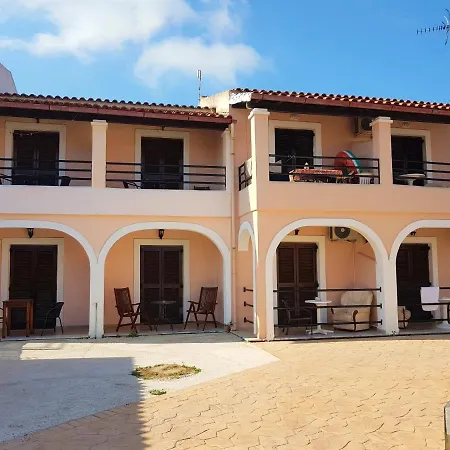 Sea & River Apartments * Peroulades (Corfu)